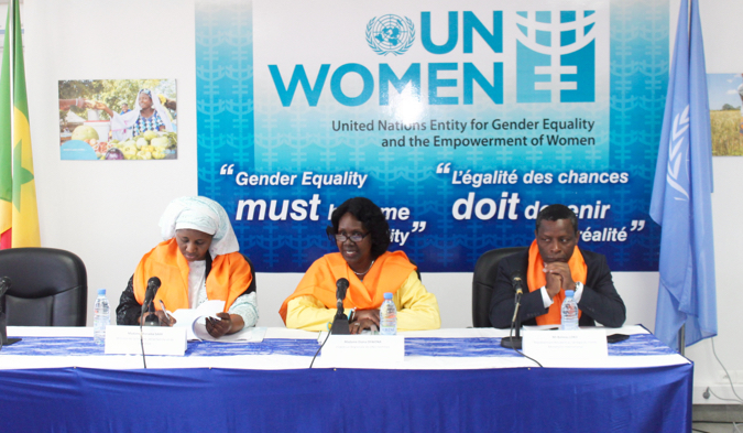 De gauche à droite : Mme Mariama SARR, Ministre de la Femme, de la Famille et de l’Enfance, Mme Diana OFWONA, Directrice régionale de ONU Femmes, M. Boileau Loko, Représentant Résidant au Sénégal du FMI