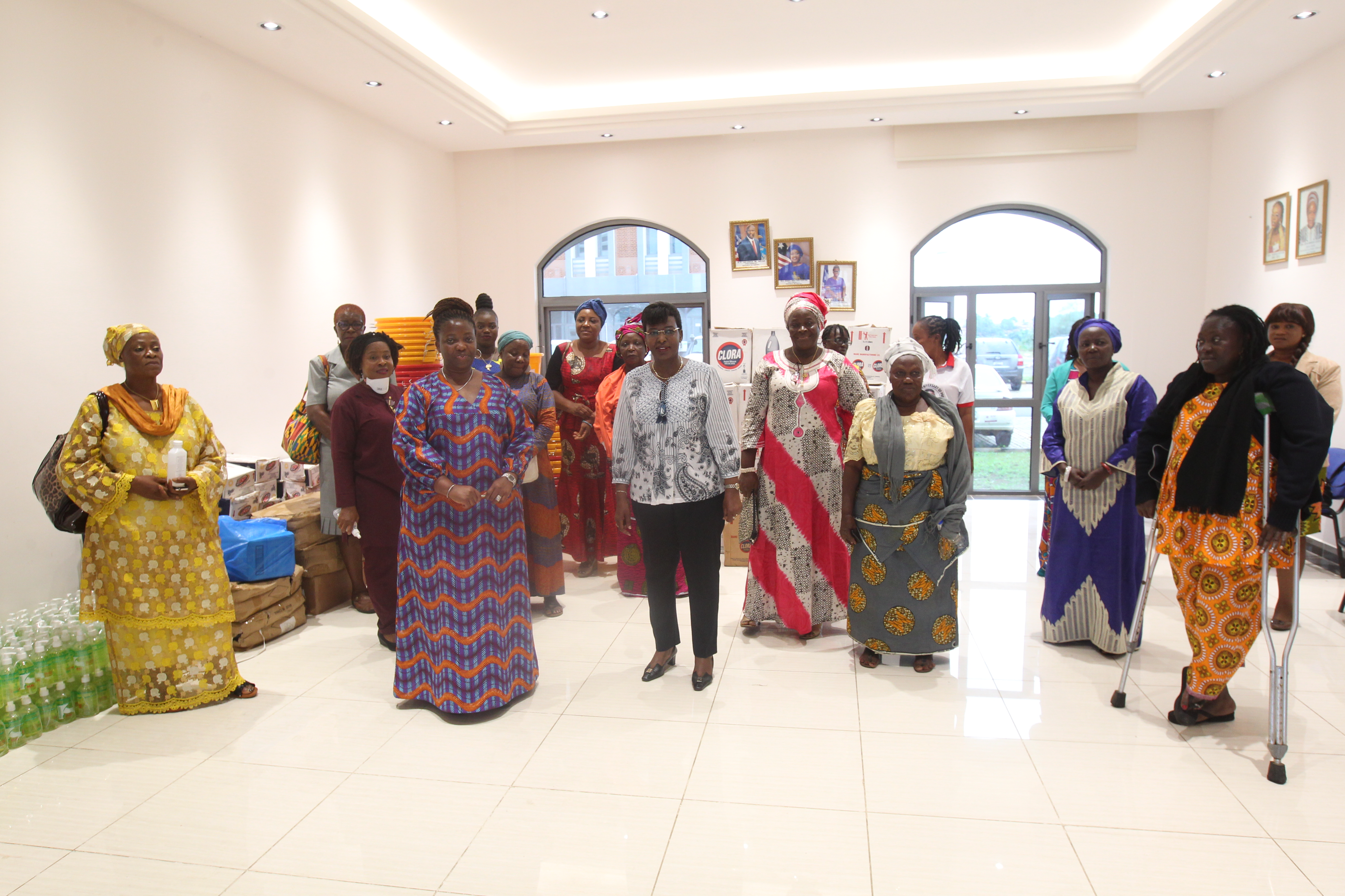 Représentantes de divers groupes de femmes et autres groupes marginalisés qui ont assisté à la cérémonie. Photo: ONU Femmes Libéria