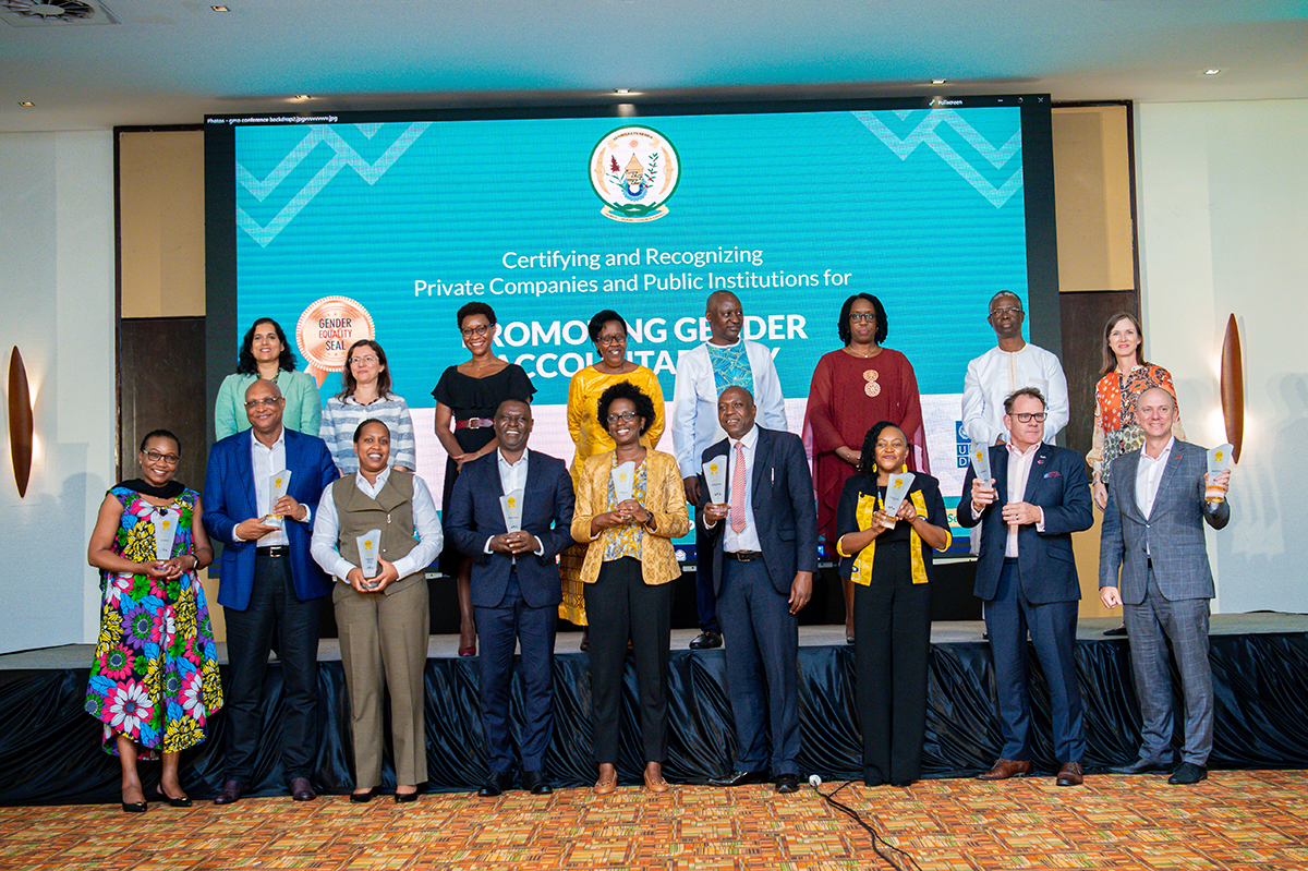 Group photo of the private companies receiving the golden seal award. Photo: UN Women Rwanda
