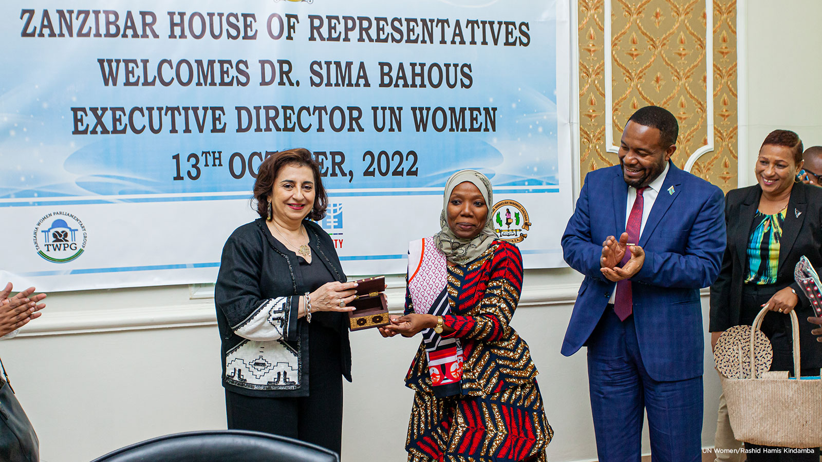 Sima Bahous, UN Women Executive Director receiving an appreciation gift from the Zanzibar House of Representatives Speaker, Hon. Zubeir Ali Maulid. Photo: UN Women/Rashid Hamis Kindamba 