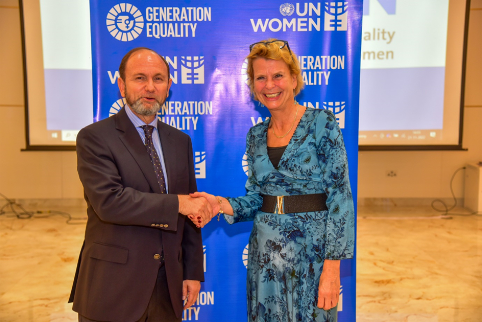 DED Regner and with Mr. Firas Raad, World Bank Country Manager for South Sudan. Photo: UN Women/James Ochweri. 