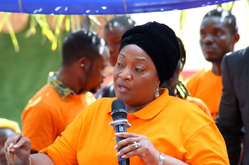 Vice President of Liberia, Chief Dr. Jewel Howard Taylor at the launch of the 16 Days campaign in Sonkay Town, Montserrado County, Liberia. Photo credit @UN Women Liberia.