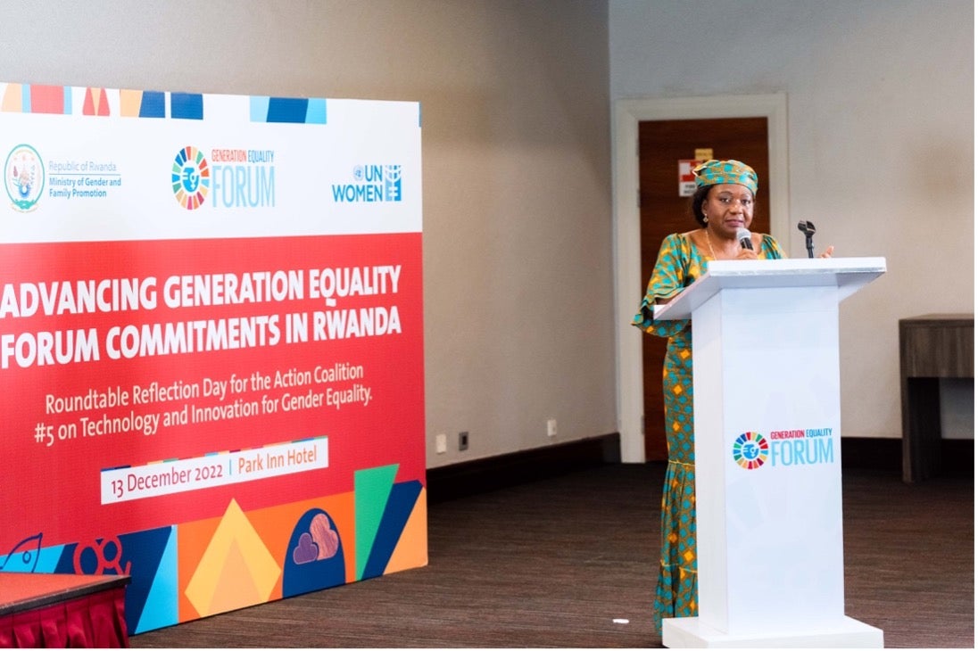 Madam Jennet Kem, UN Women Country Representative, sharing her reflections at the GEF workshop at Park Inn hotel in Kigali. Photo: UN Women/Next line.