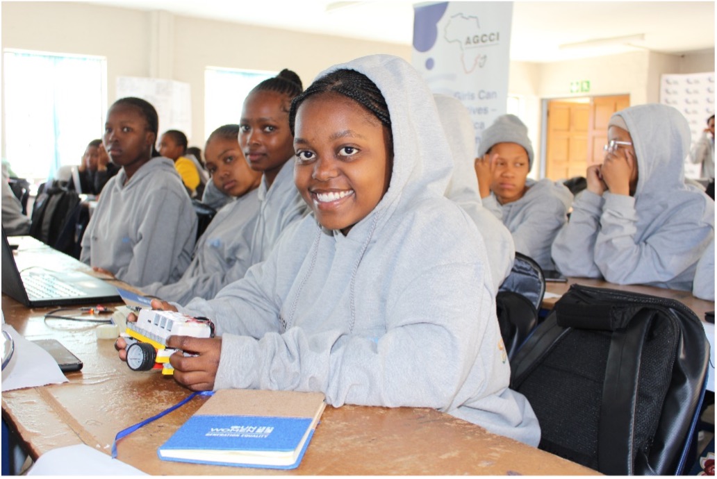 Mohau Makhwiting from Ga-Maleboho village in the Limpopo Province felt the AGCCI programme broadened and exposed her to the possibilities for girls like her in the STEM field. Photo: Maphuti Mahlaba/ UN Women South Africa Multi-Country Office.