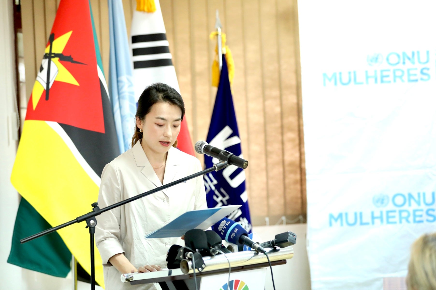 Ms. Hyun Jinjoo, KOICA’S Country Director in Mozambique. Photo: UN Women/Amiro Halde