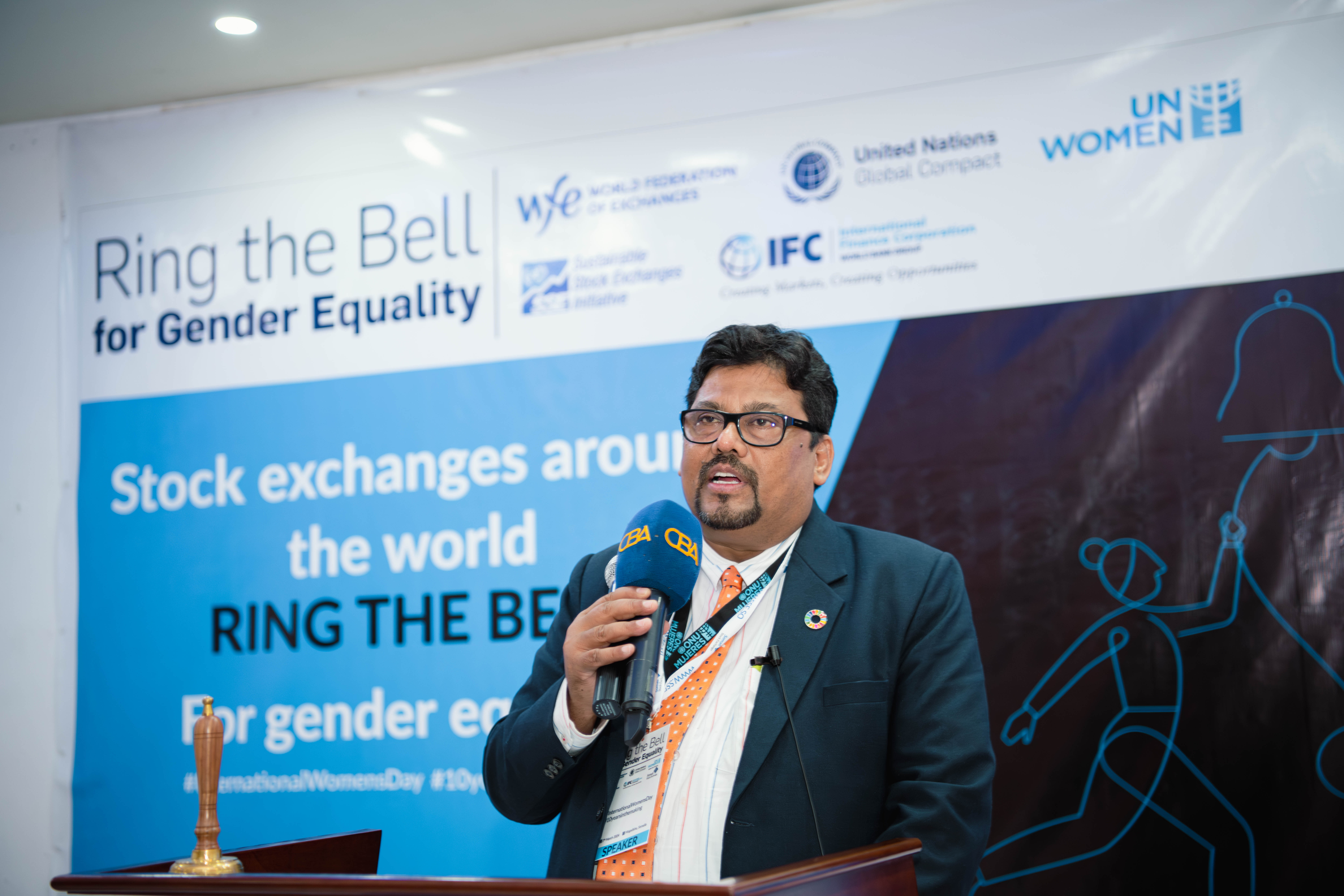 UN Women Somalia country programme manager making opening remarks in the Ring the Bell event. Photo: UNSOM SCPAG/Muktar
