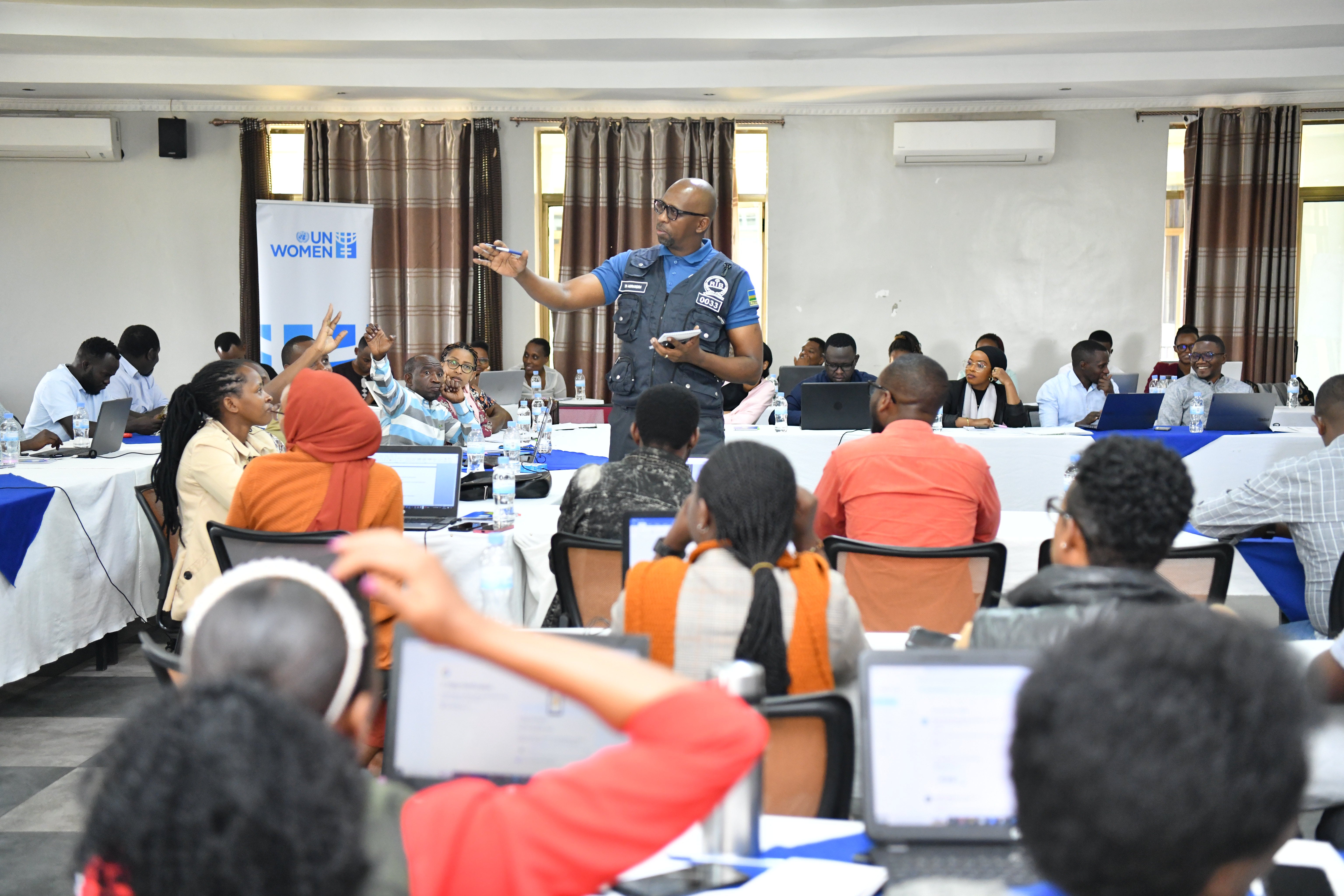 MURANGIRA B. Thierry, Spokesperson of The Rwanda Investigation Bureau (RIB) facilitating a session on Online GBV at the training.