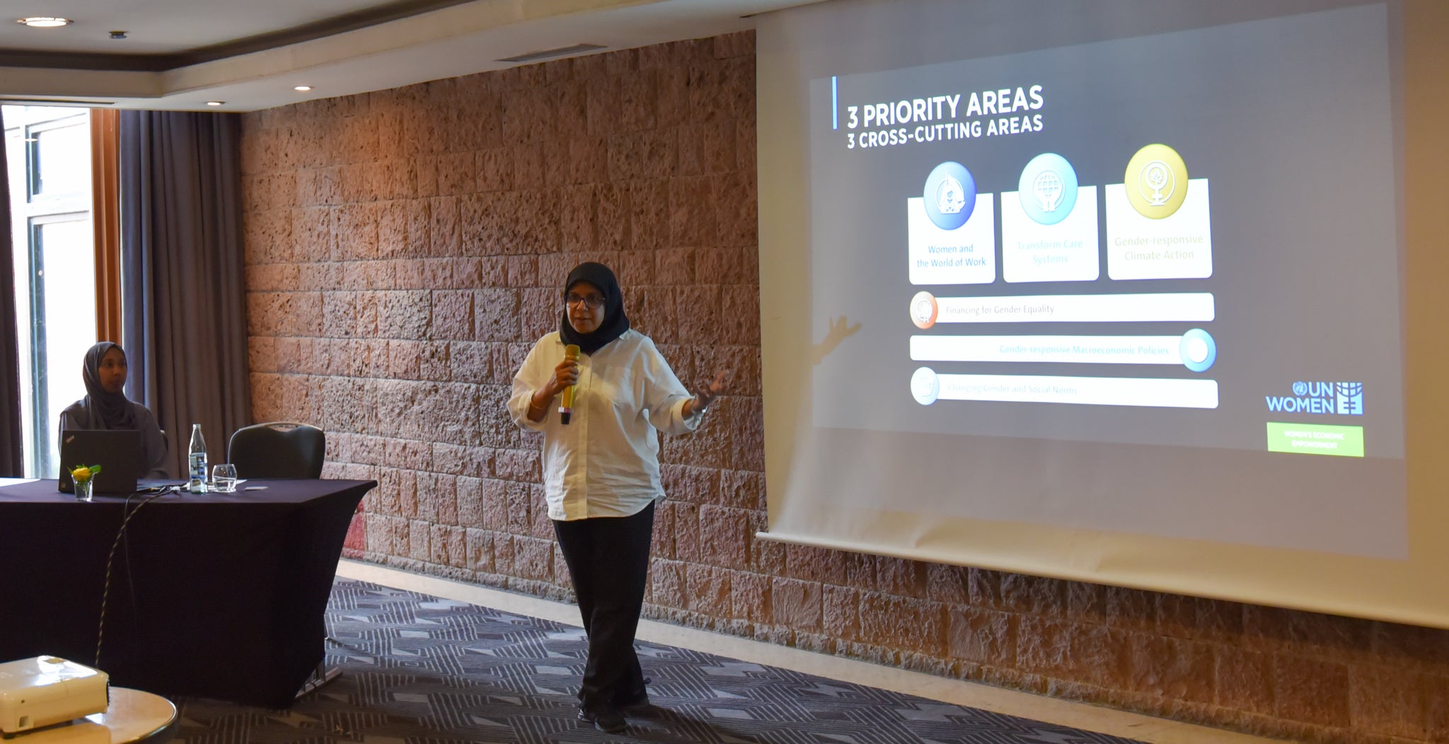 Ms. Mehjabeen Alarakhia, the Regional Policy Specialist for Women’s Economic Empowerment at UN Women ESARO, presenting on the new WEE Strategy. Photo: UN Women/Tensae Yemane