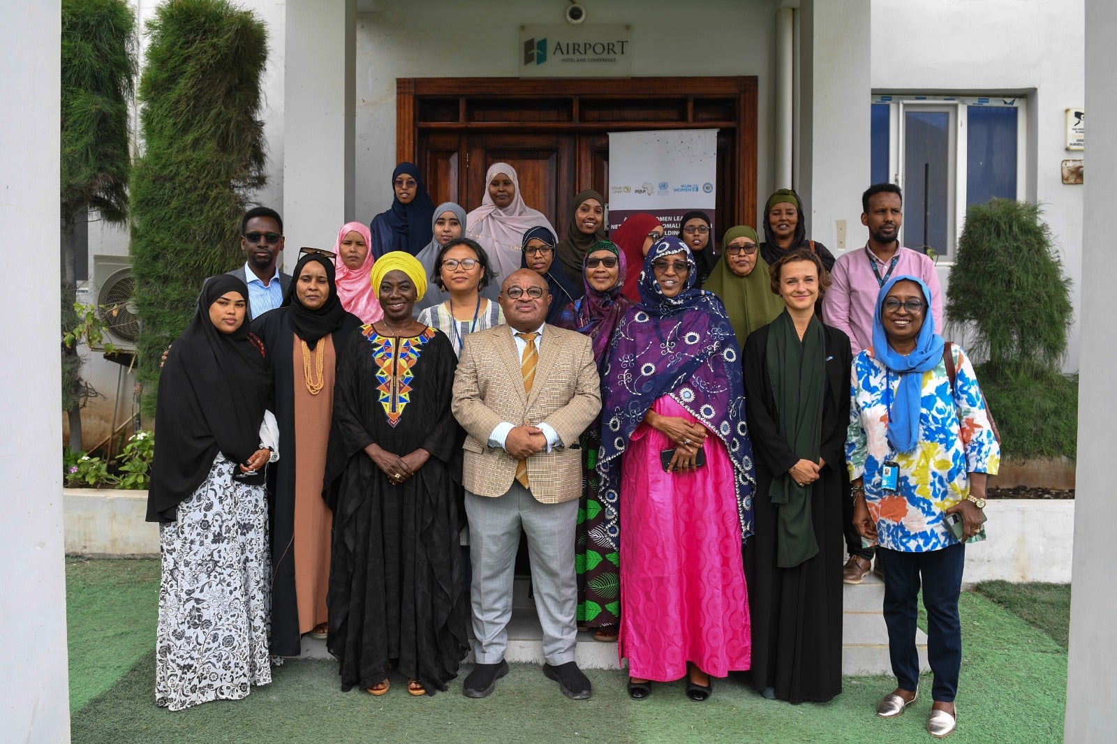 Members of AWLN Somalia Chapter pose for a group photo at the training. (Photo: UN Women) 