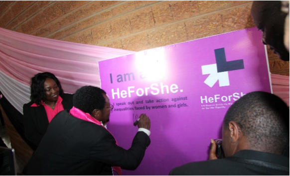 SL HeForsHE Signing