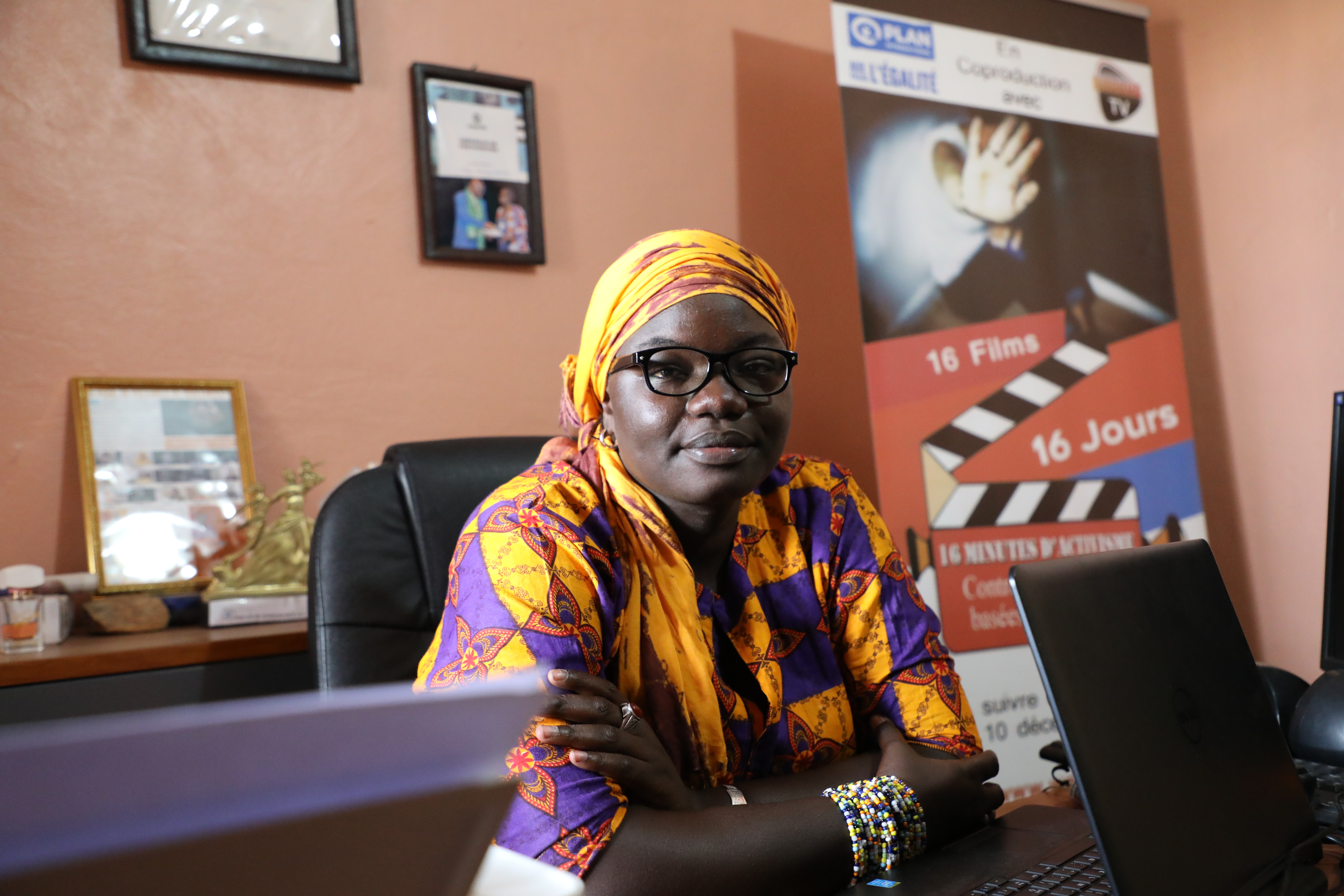 Fatou Warkha Sambe is a 30-year old video-journalist who founded a web TV amplifying the voices of vulnerable women in Senegal. Credit: UN Women/Khadidiatou Ndiaye