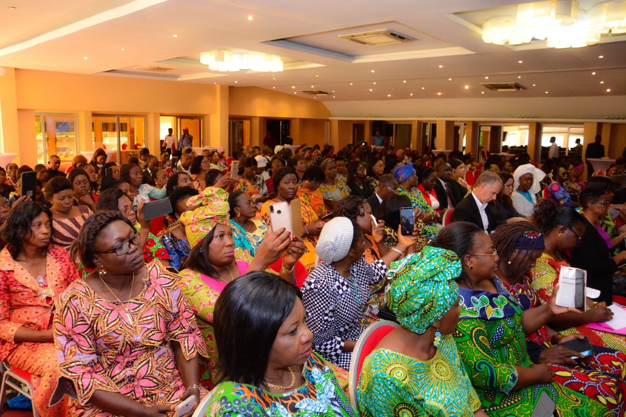 Women farmers, breeders, and fisherwomen from DRC Provinces at the National Network of Rural Women’s launch. The network is supported by UN Women. ©Carlos Ngeleka / ONU Femmes