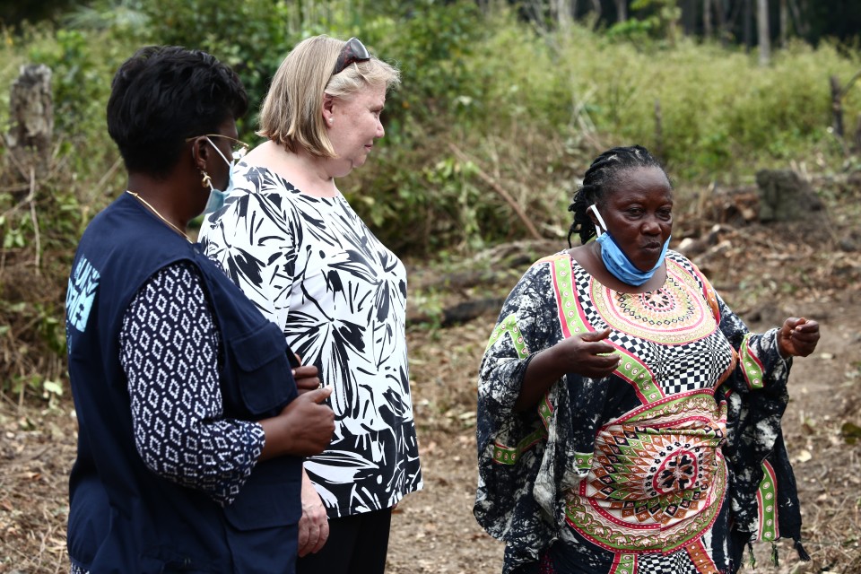 Kebber Monger – Right - shares her vision with UN Women Liberia Country Representative, Marie Goreth Nizigama and Her Excellency, the Ambassador of Sweden, Ingrid Wetterqvist